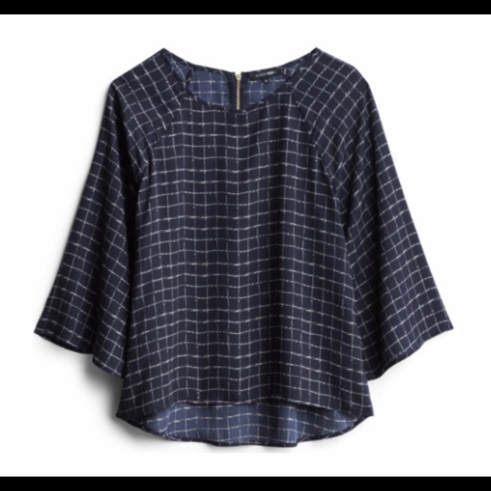 Papermoon Larie Crew Neck blouse, size Medium, NWT